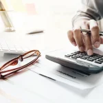 Wymiana walut online: Jak unikać pułapek i oszustw