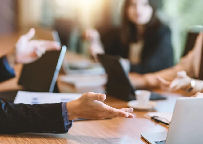 Ceny usług w Szwecji a kurs SEK – jak zmienia się siła nabywcza turysty?